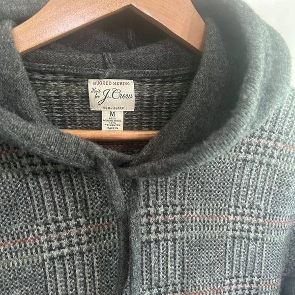 J. Crew Rugged Merino Wool Charcoal Plaid Hoodie size M. Like new! - Picture 6 of 15